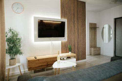 Viktor's place