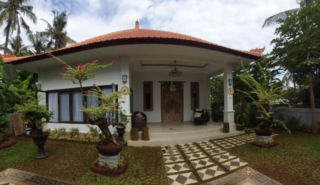 vila bukit sari
