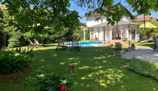 Vila Lesce by Interhome