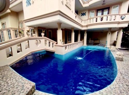 Vila Sentul Private pool 7bedroom,Privatepool ,Billiard, 0813delapannolsatuenam4151