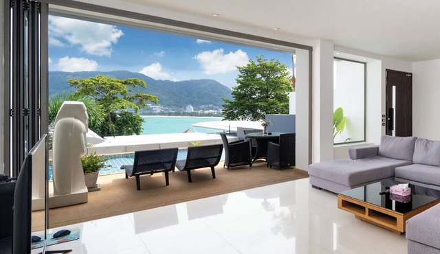 Villa 0. oceanfront pool villa