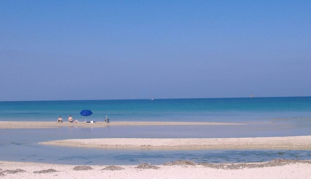 VILLA 18 SLEEPS ONLY 100MT FROM THE SAND OF SAND