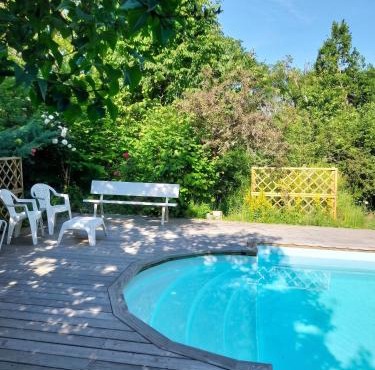 Villa 3 chambres à Saint-Cirgues-de-Malbert avec piscine