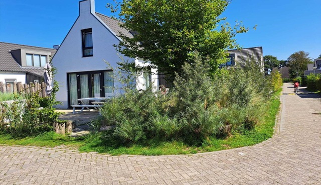 Villa 5, 5km from sea, swimming pool, playground, sauna