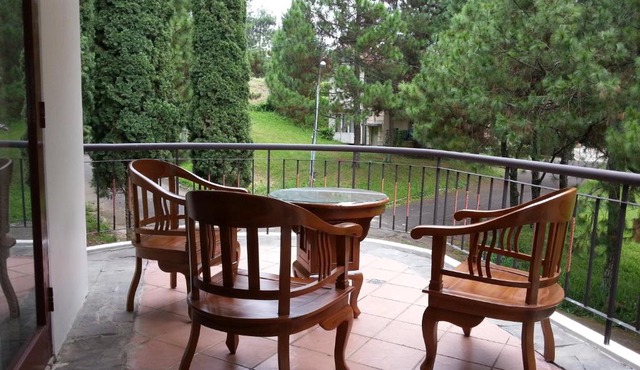 VILLA 5CEMARA