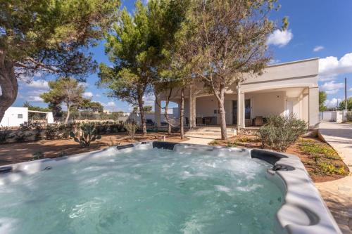 Villa Albachiara con idromassaggio e pineta - Apulia Home