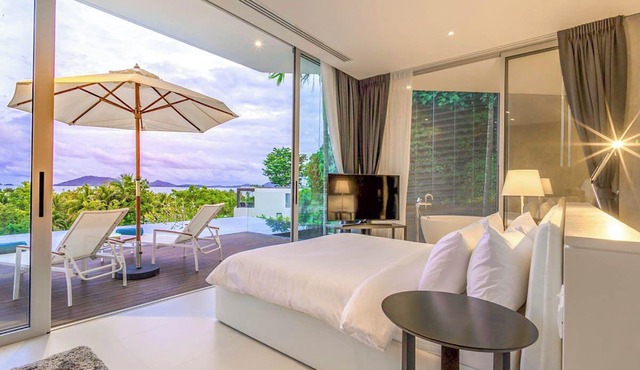 Villa Abiente - Three Bedroom Villa, Sleeps 6