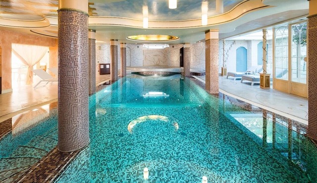 Villa Acquamarina with private heated pool