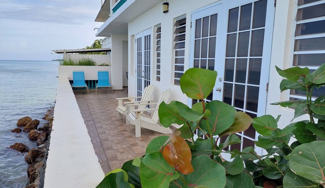Villa Ada - Oceanfront - 6 guests - pet friendly - at Stella, Rincón