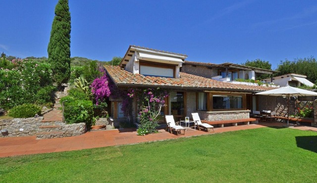 Villa Ada - Seaside Retreat with Stunning Views