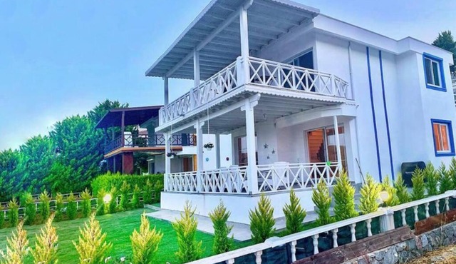 Villa Adalin
