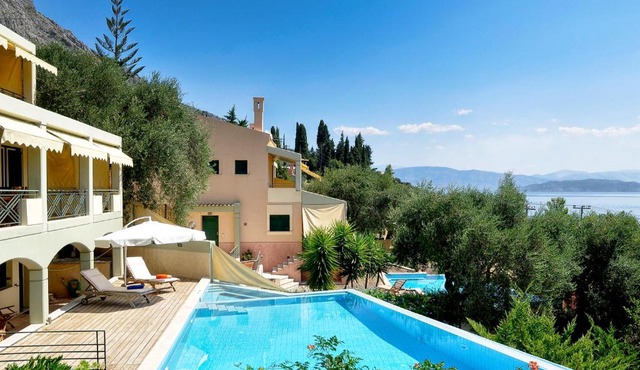 Villa Aeolos