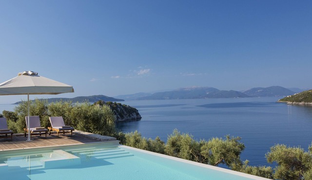 Villa Aeraki -private sea access in Sivota Bay, just a few steps from water