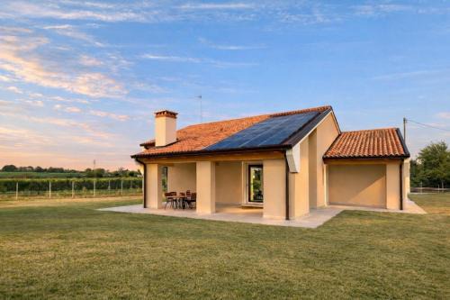 Villa Alberti - Elegant, Spacious & Bright Villa
