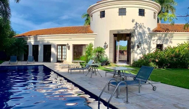 Villa Alegría