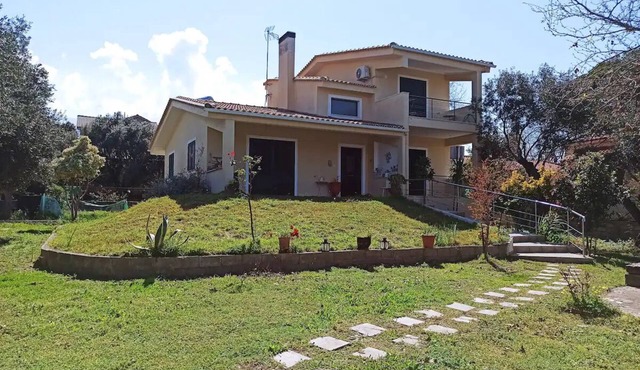Villa Alexandra Rio Patra with wonderful garden, calmness and very close to sea.
