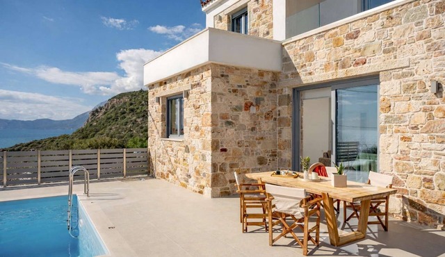 Villa Alexia - Private Pool & Panoramic Sea Views