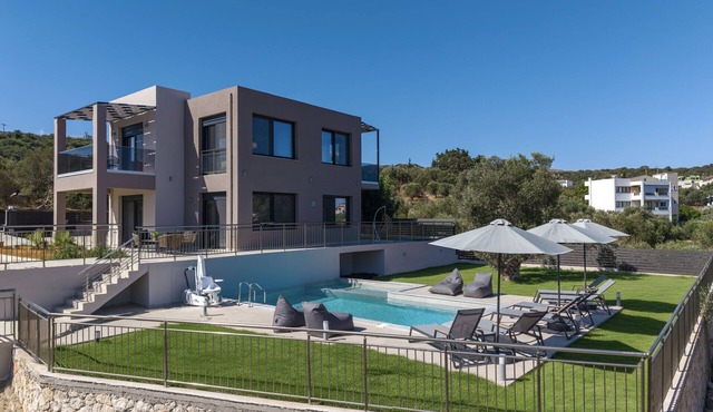 Villa Allargo - with Private Pool