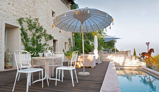 Villa Almirena - Three Bedroom Villa, Sleeps 6