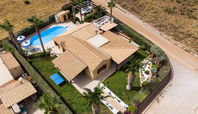 Villa Amira