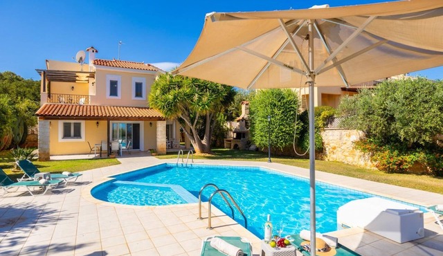 Villa Anemoni - Three Bedroom Villa, Sleeps 6