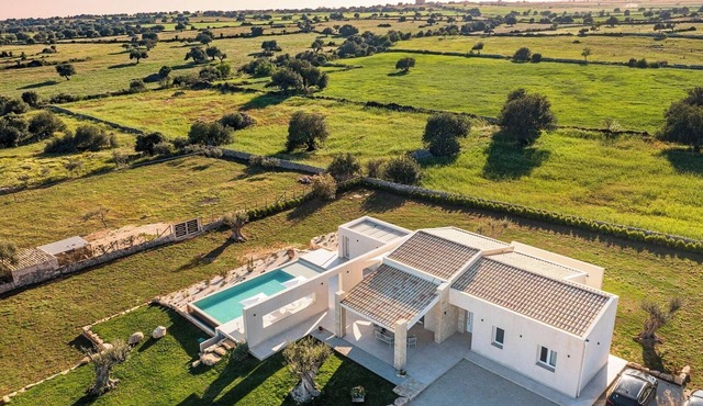 Villa Angelo - Elegant private villa with pool
