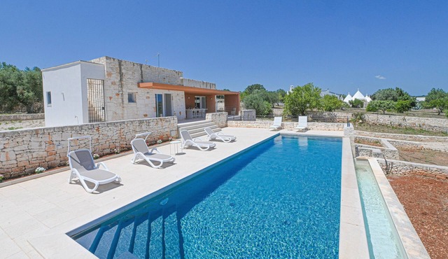 Villa 'Antares Con Piscina' with Private Pool, Wi-Fi and Air Conditioning