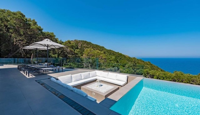 Villa Anthelia