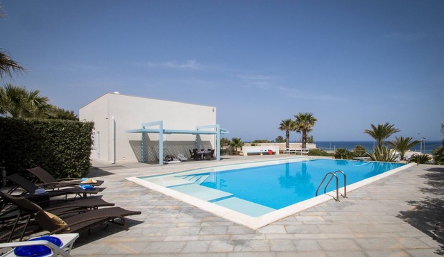 Villa Aphrodite | Sea view infinity pool