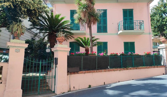 Villa Arcobaleno Rondò Garibaldi Sanremo