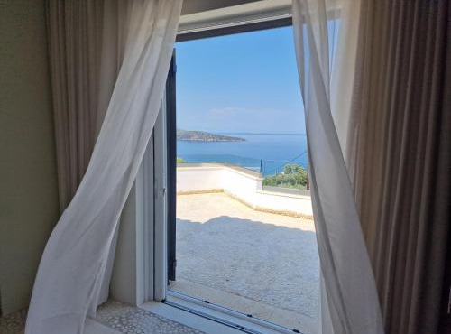 Villa Arian mit tollem Meeresblick und Luxusausstattung in Gialasi