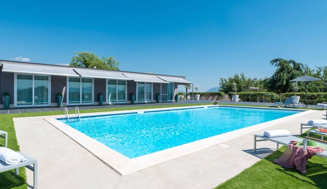 Villa Atmosfere 8, Emma Villas
