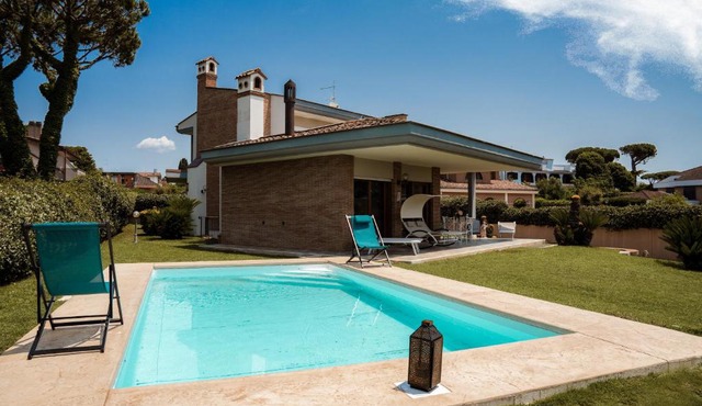 Villa Attoni Di Canossa