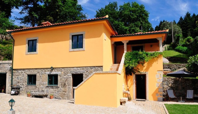 Villa Ava - Four Bedroom Villa, Sleeps 8