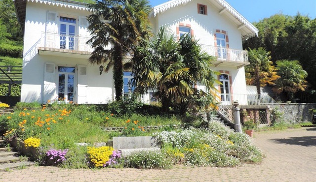 Villa Avec Jardin Proche de Pau - Idéal Famille