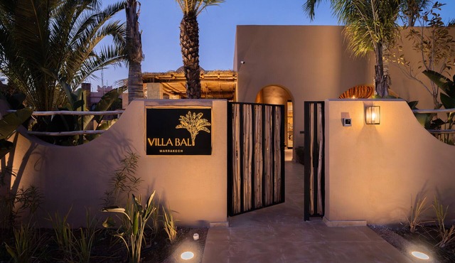 Villa BALI with private heated pool, sauna, close to Amelkis golf course
