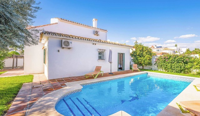 Villa Bart - Four Bedroom Villa, Sleeps 8