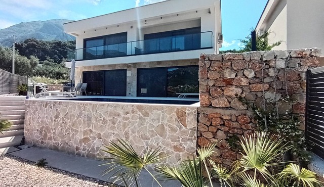 Villa Bartula - Luxury Villa Bar