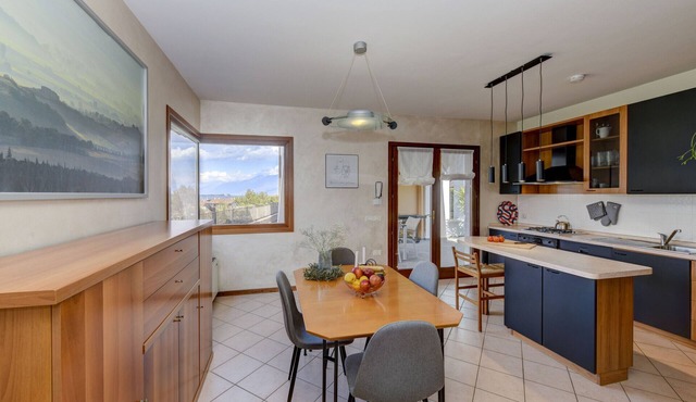 Villa Bella in Manerba del Garda near to the lake