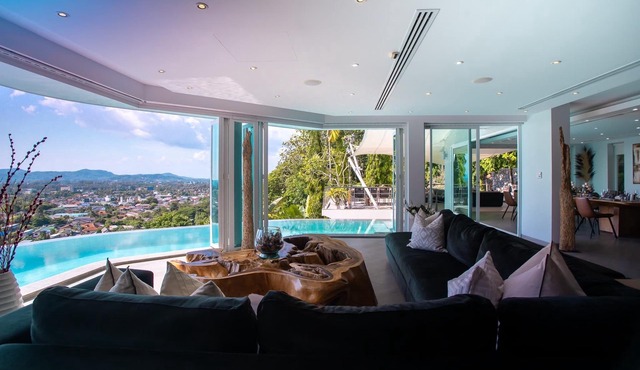 Villa Beyond 9 Bedrooms Seaview - Full Services