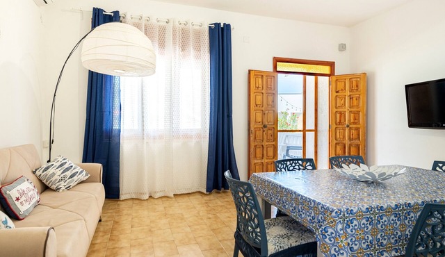 Villa 'Bianca' with Private Terrace and Balcony