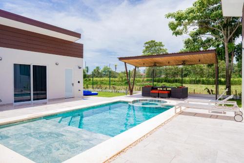Villa Blanca