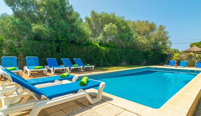 Villa Blanca - Villa With Private Pool. Free Wifi