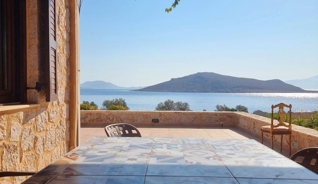 Villa Blu beach front