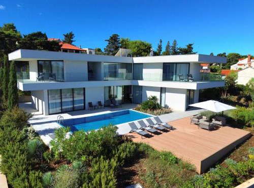 Villa Brac