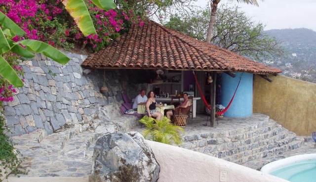 Villa Bugambilias