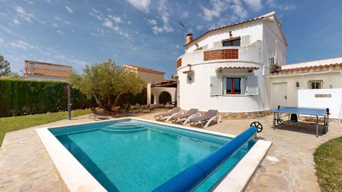 Villa Cabrera