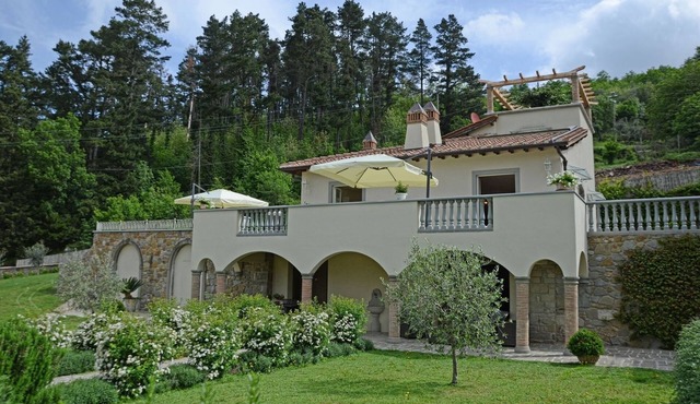 Villa Caiano Dependance - With private pool in Chianti Rufina area (Florence)