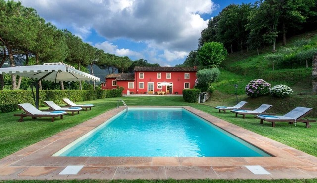 Villa Callisto - Private Villa Near Lucca