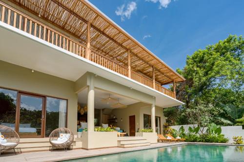 Villa Canopy - Spacious Luxury 4BR Villa Near Nuanu and Luna Beach Club